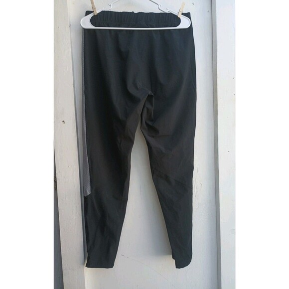 Under Armor Black Joggers Med Heatgear Drawstring Pockets Leg Zip Athleisure - Picture 2 of 9